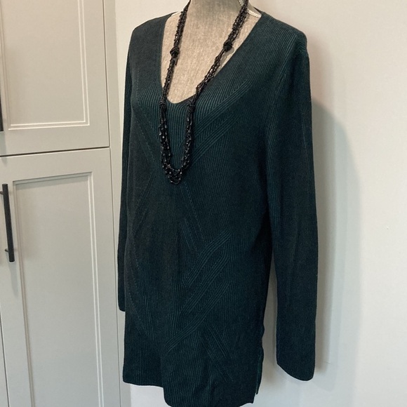 Melanie Lyne Green V-neck Sweater XL - Picture 7 of 17